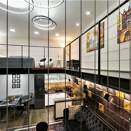 Daire Goldcentral Art B6-private Terrace-steps From New York Cafe *